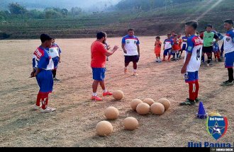 Latihan hari senin, 26 Oktober 2015 Uni Papua FC Salatiga